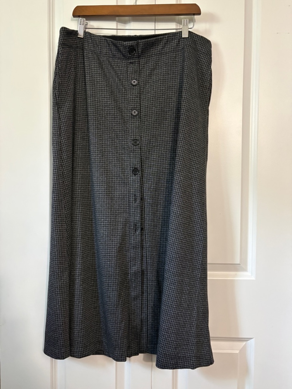 Max Studio Gray Checked Button-Front Midi Skirt